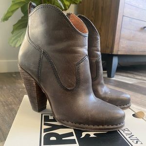 Frye Madeline Short Boots